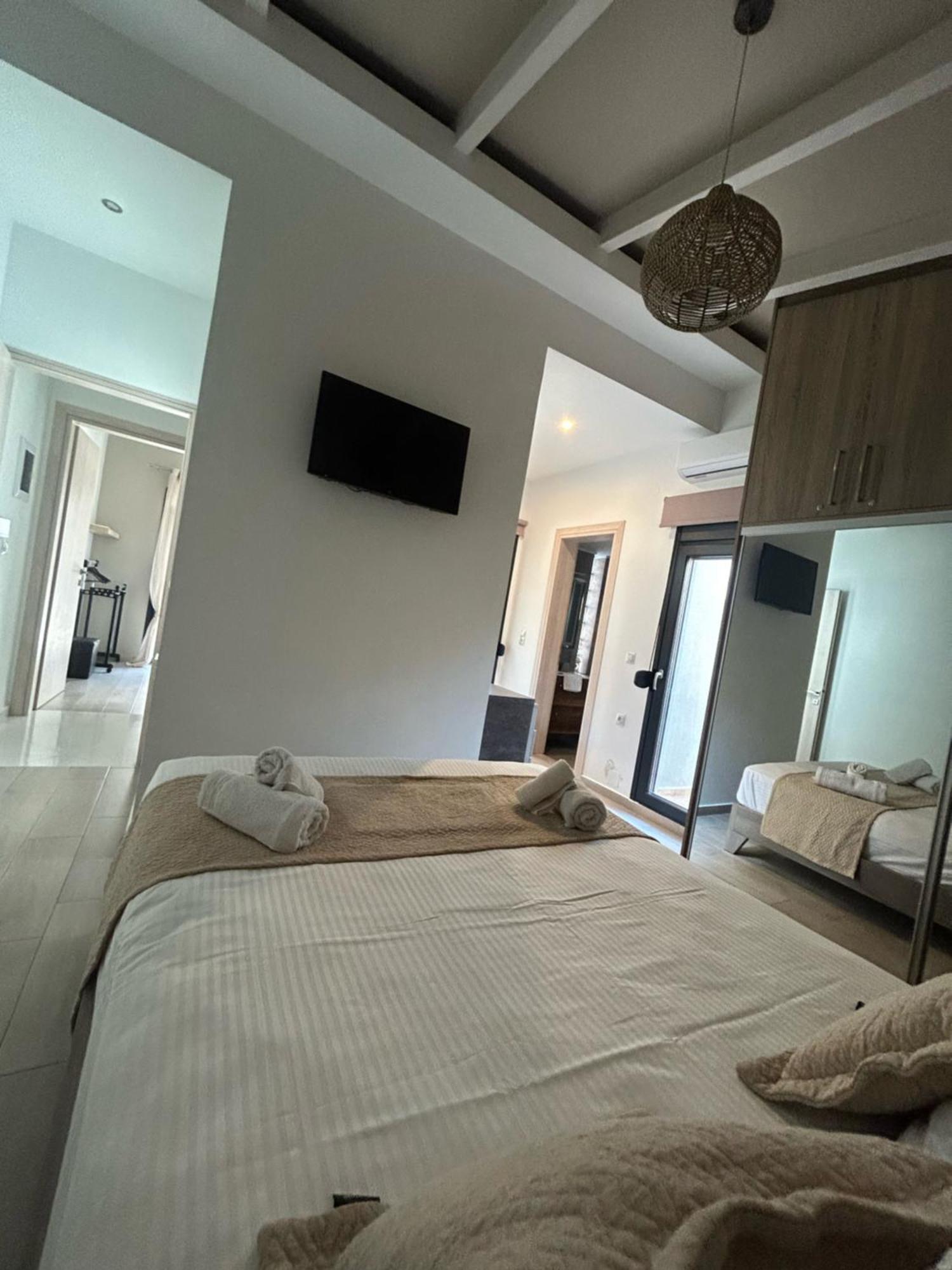 Ivory Style Maisonette Near Downtown Villa Heraklion  Ngoại thất bức ảnh